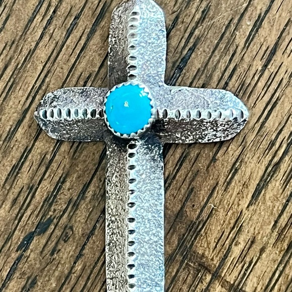Native American Turquoise Cross Pendant - Picture 3 of 6